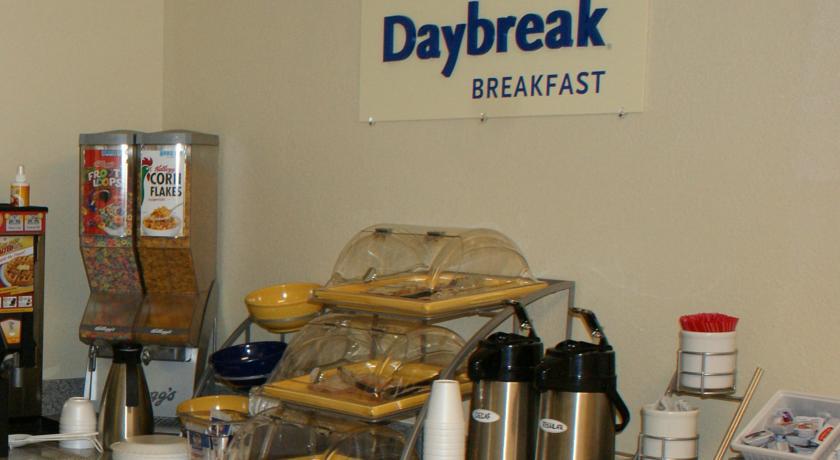 Days Inn Pensacola North Ferry Pass 외부 사진